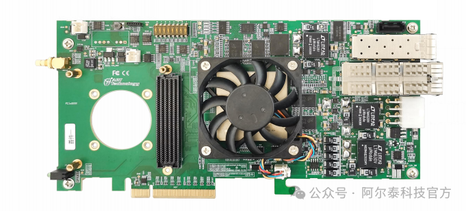 PCIe899V-FPGA載板.png